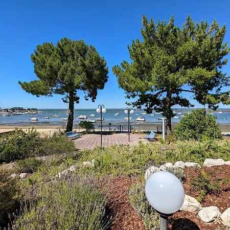 Spacieux T3 Rdc 75m², 2 Terrasses, Acces Plage, Vue Bassin, Parking, Quartier Aiguillon - Fr-1-420-117 Apartment